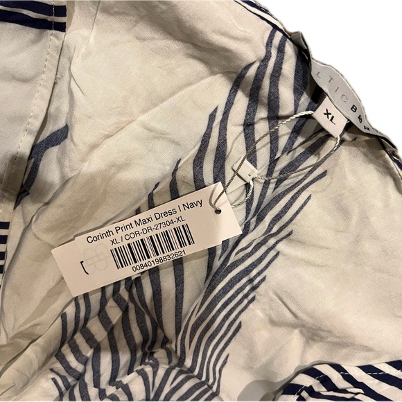 Corinth Maxi Dress - Picture 10 of 10